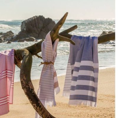 toalla de playa raya azul